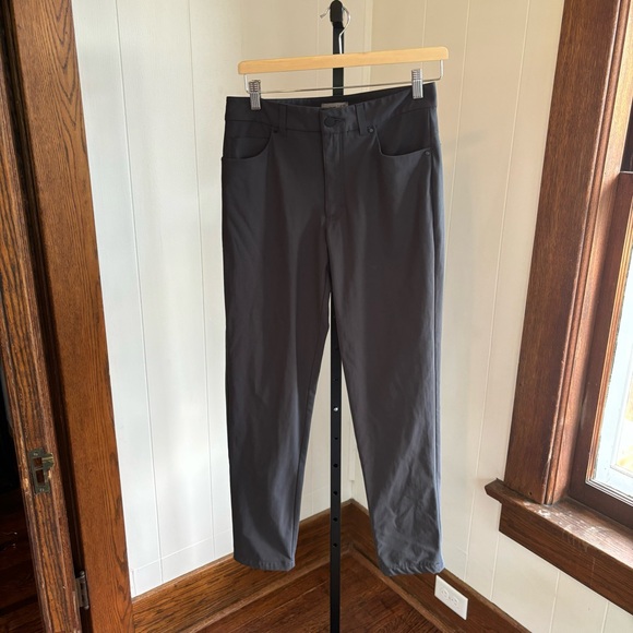 VRST Gray Athletic Stretch Commuter Athleisure Chino Pants Mens 30x30 *NOTE - Picture 2 of 7